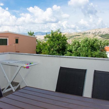 Apartments Sv. Jelena 2 Pag Town Kültér fotó