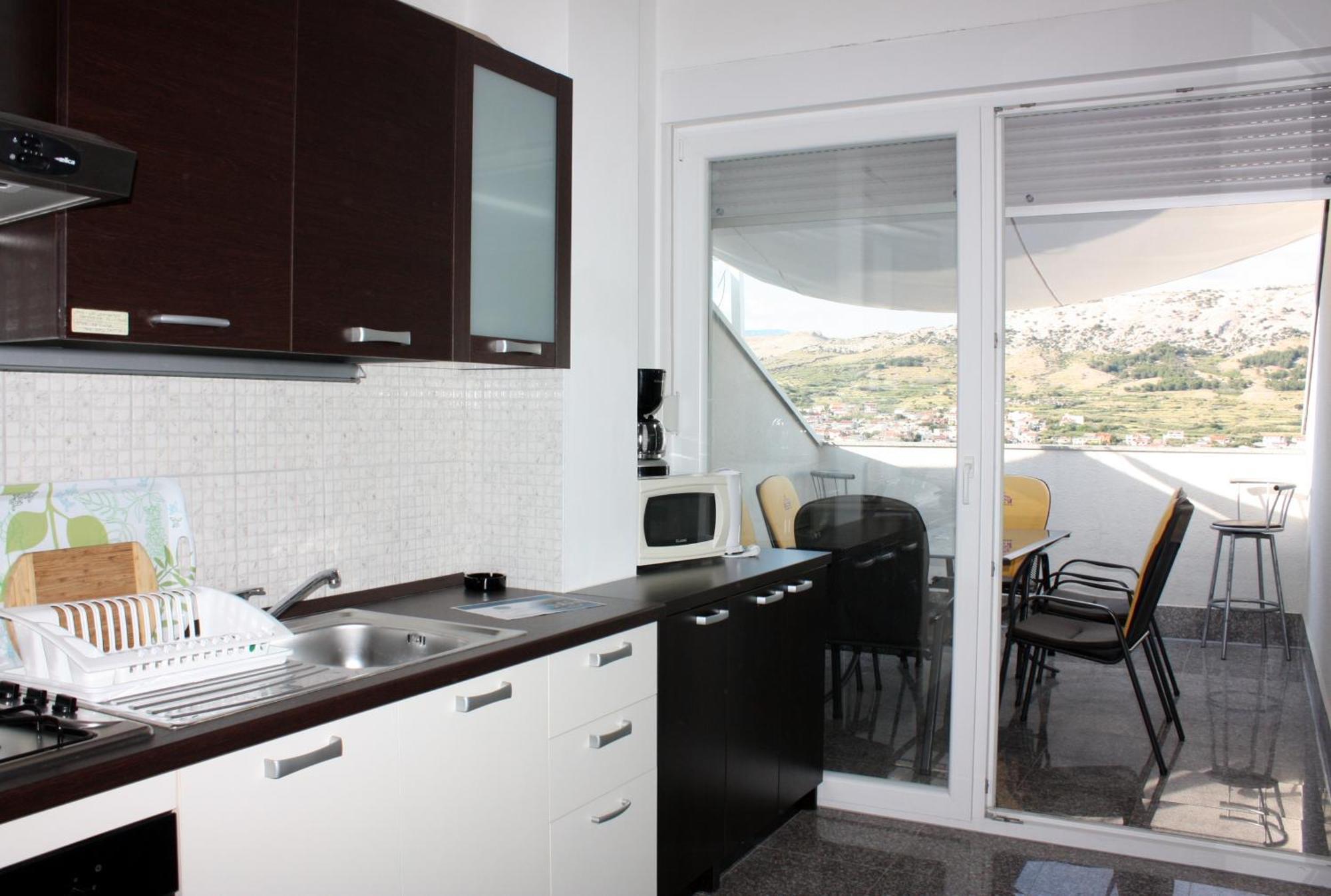 Apartments Sv. Jelena 2 Pag Town Szoba fotó