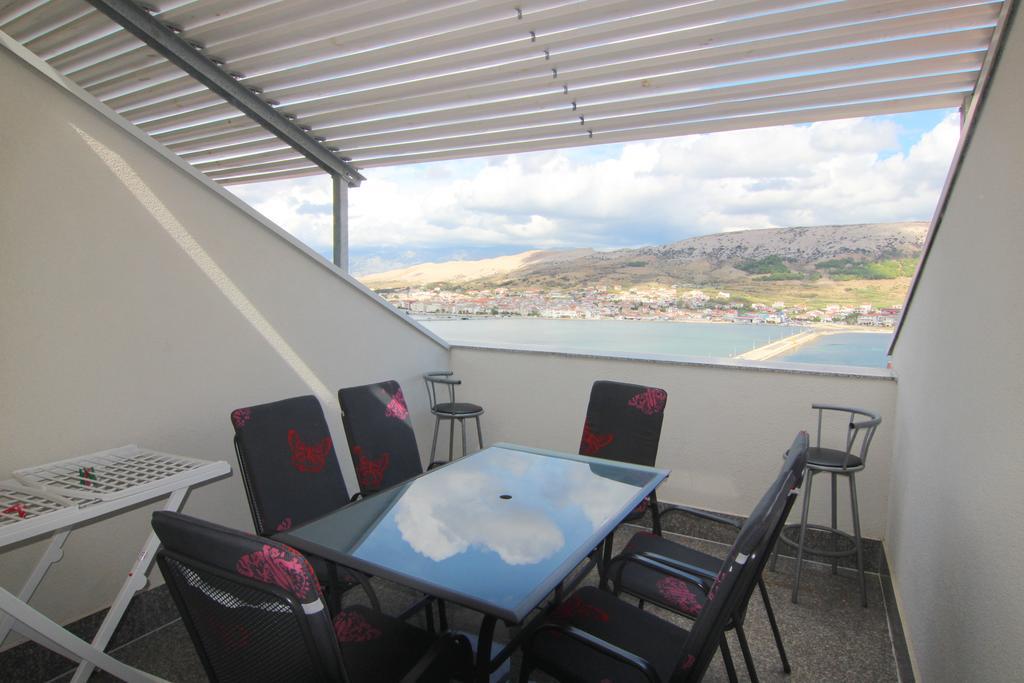 Apartments Sv. Jelena 2 Pag Town Kültér fotó