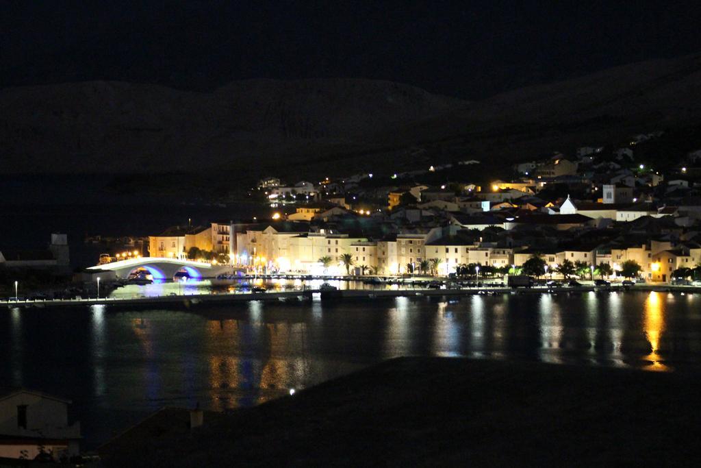 Apartments Sv. Jelena 2 Pag Town Kültér fotó