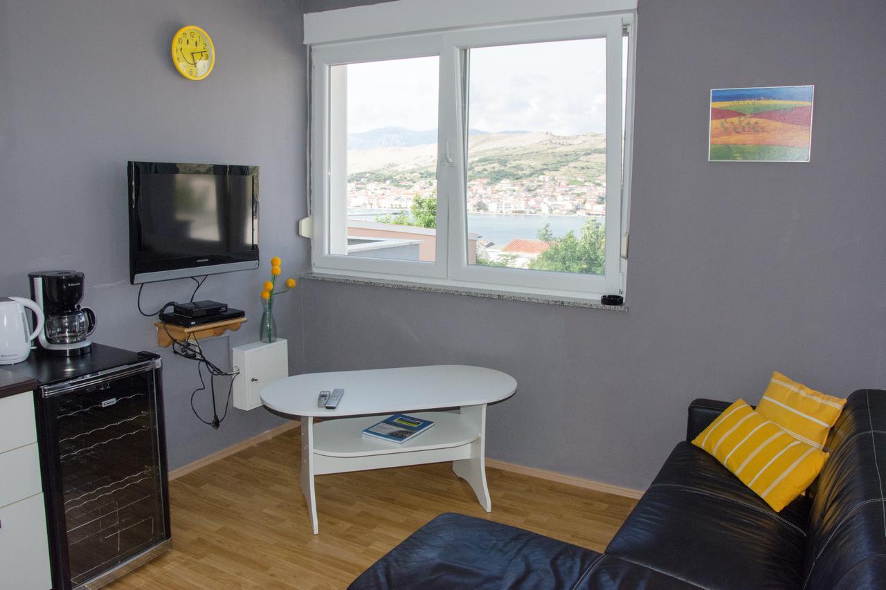 Apartments Sv. Jelena 2 Pag Town Kültér fotó