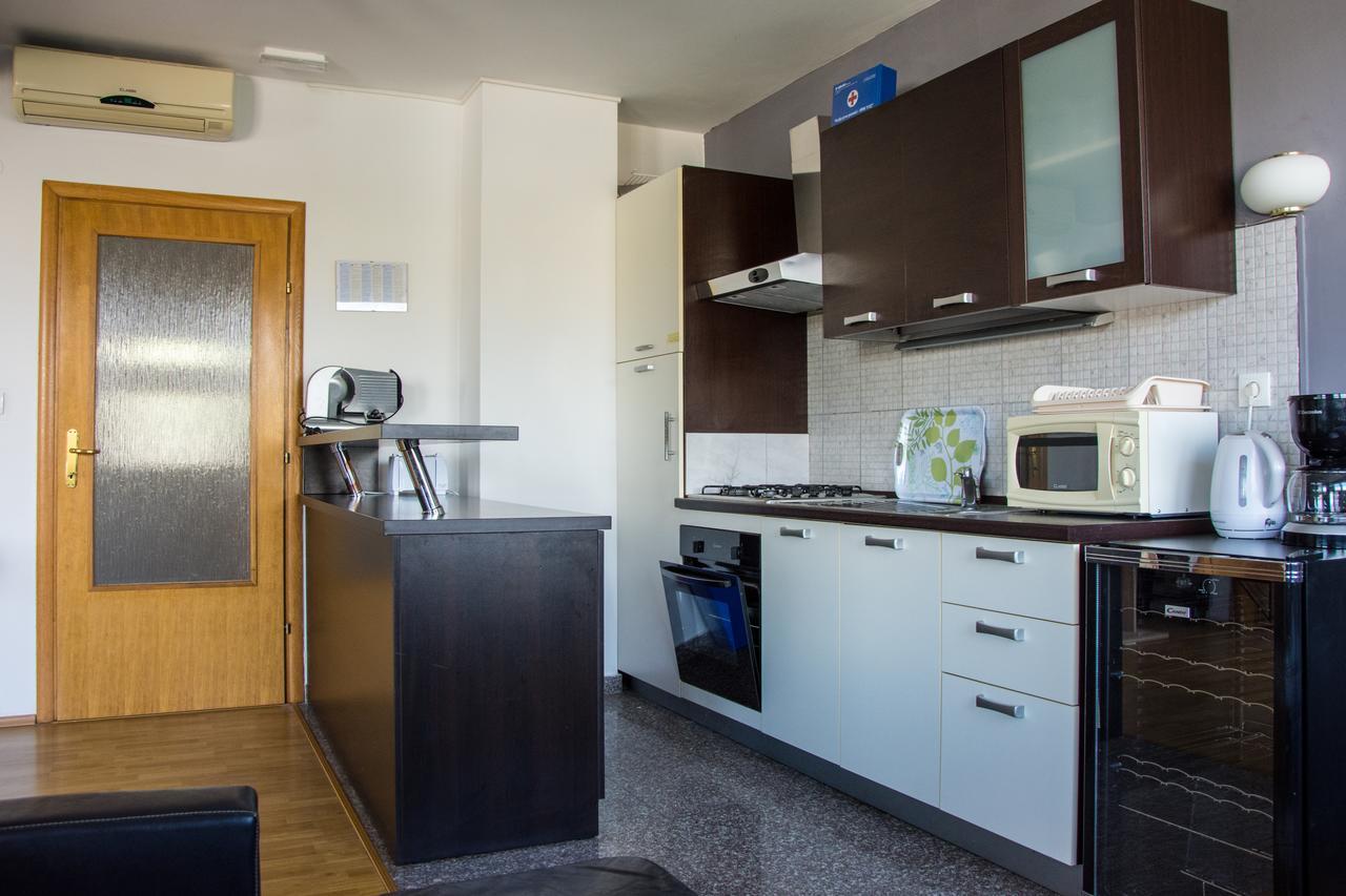 Apartments Sv. Jelena 2 Pag Town Kültér fotó