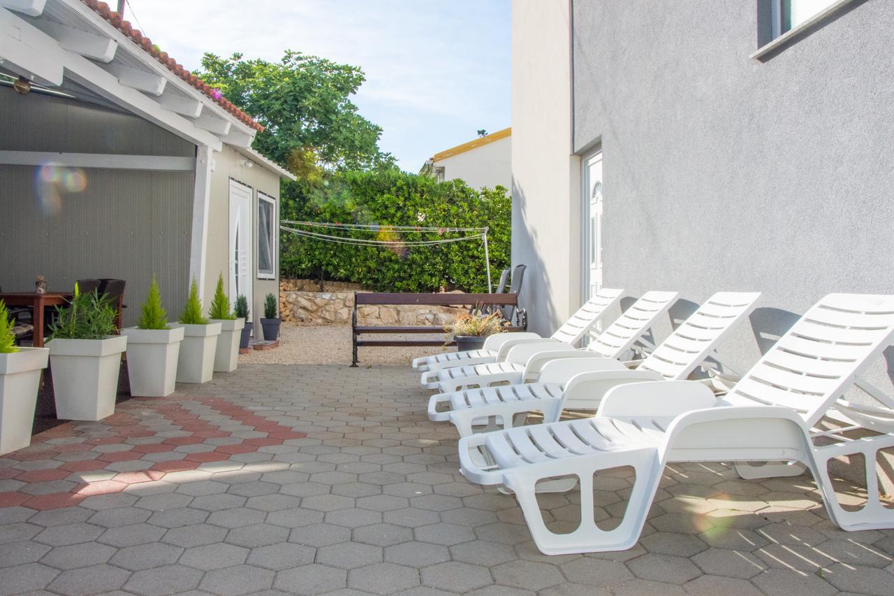 Apartments Sv. Jelena 2 Pag Town Kültér fotó