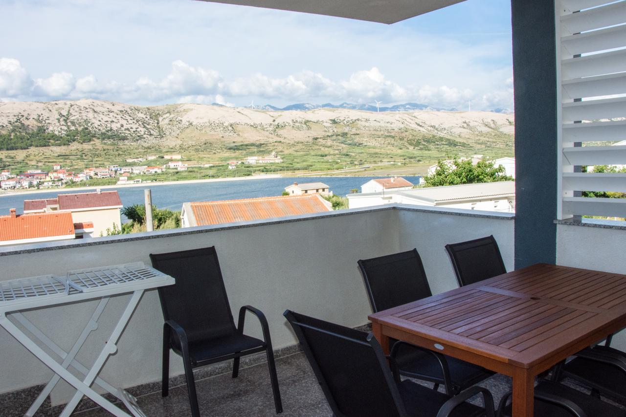 Apartments Sv. Jelena 2 Pag Town Kültér fotó