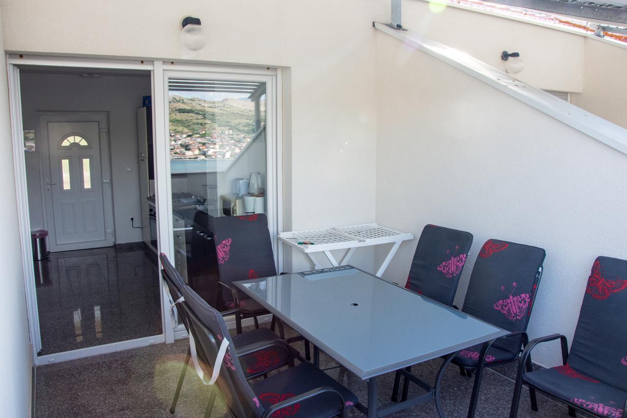 Apartments Sv. Jelena 2 Pag Town Kültér fotó