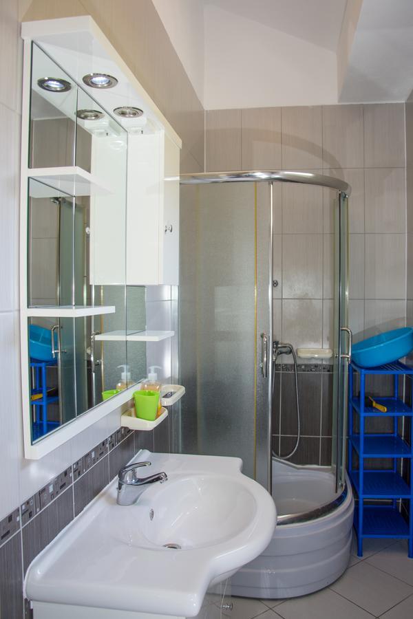 Apartments Sv. Jelena 2 Pag Town Kültér fotó