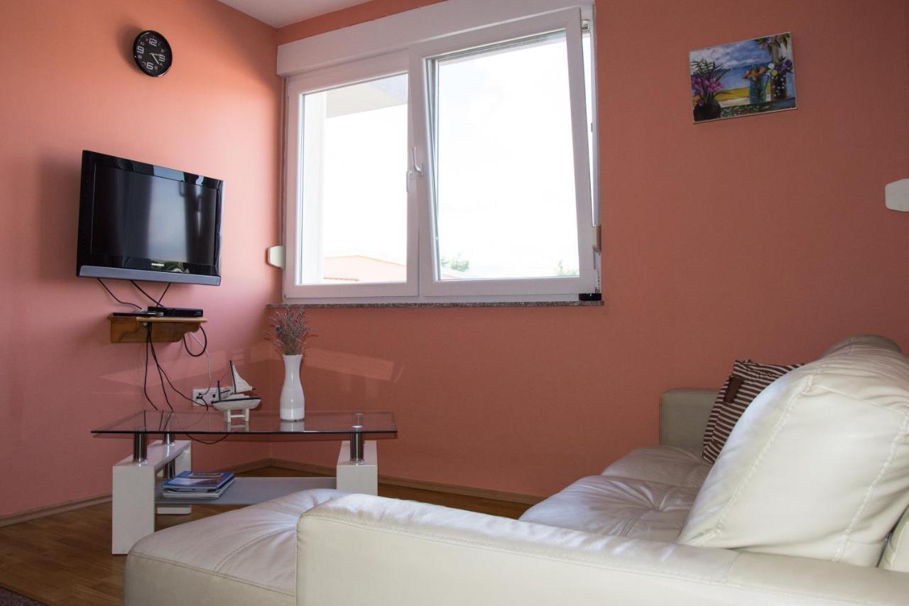 Apartments Sv. Jelena 2 Pag Town Kültér fotó