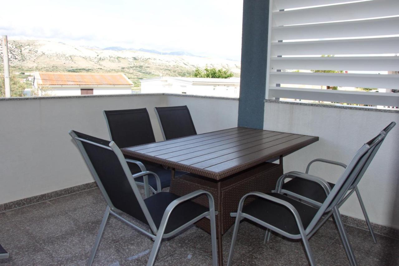 Apartments Sv. Jelena 2 Pag Town Kültér fotó